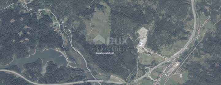 Pozemek na prodej 10000 m² – Vrata
