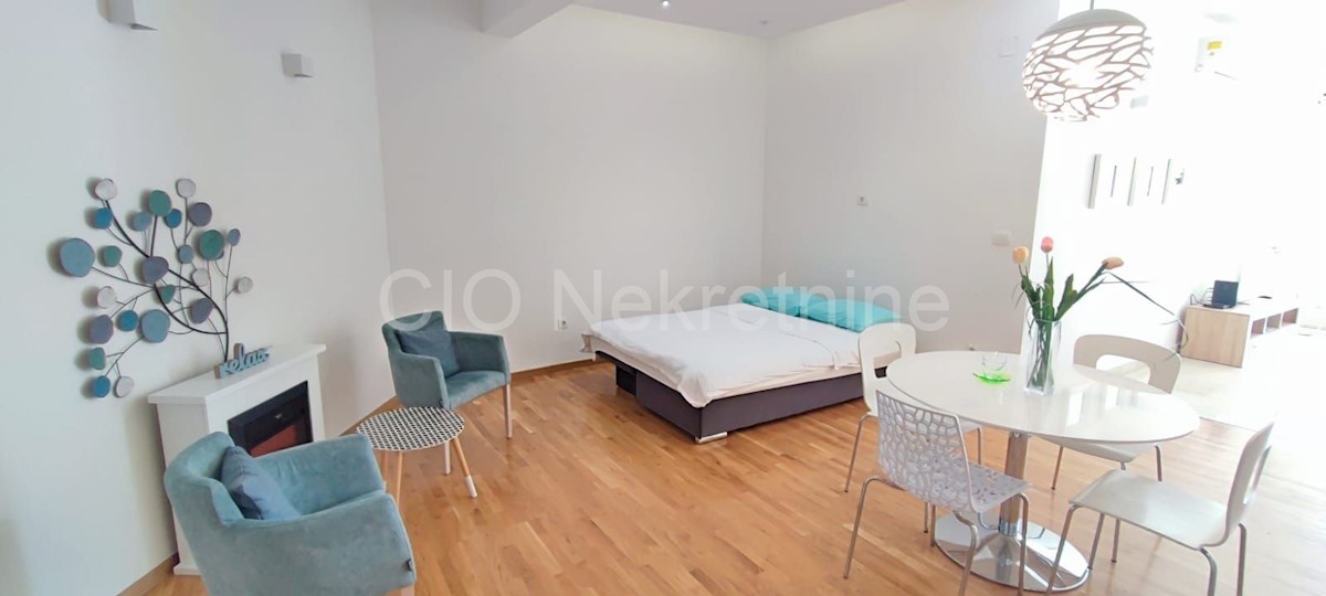 Apartmán Na predaj - SPLITSKO-DALMATINSKA SPLIT