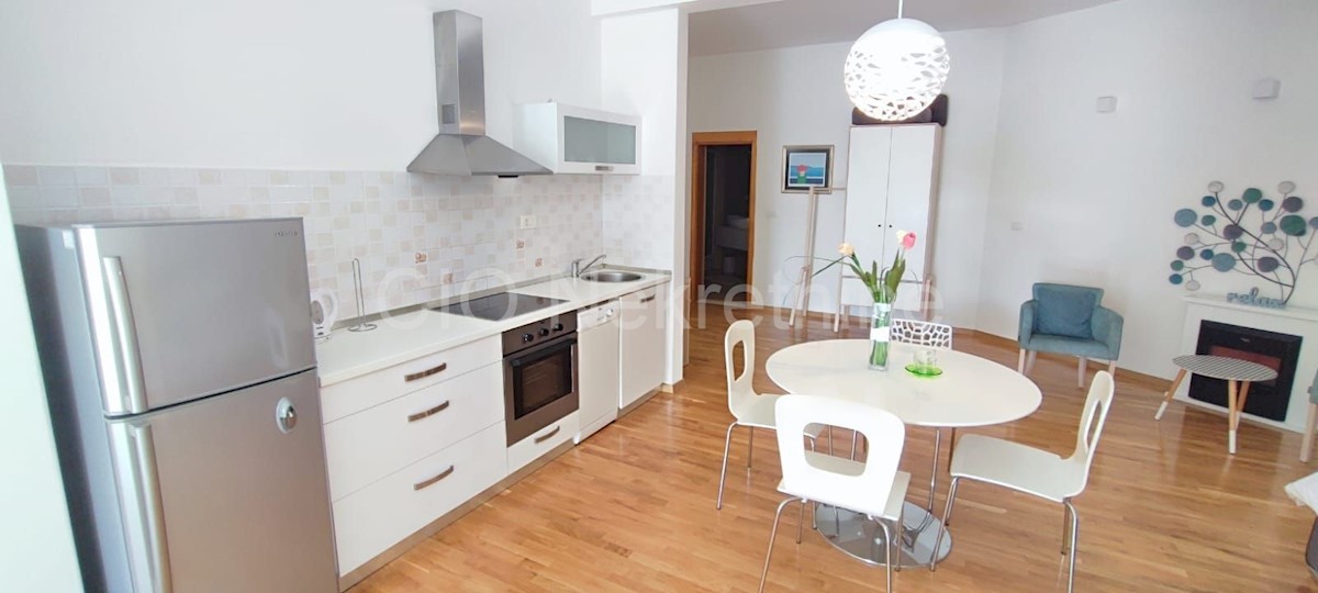 Apartmán Na predaj - SPLITSKO-DALMATINSKA SPLIT