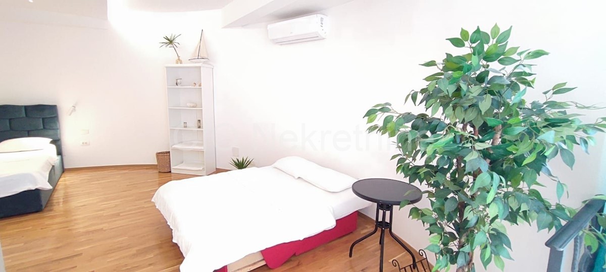 Apartment Zu verkaufen - SPLITSKO-DALMATINSKA SPLIT