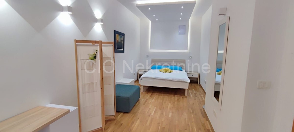 Apartment Zu verkaufen - SPLITSKO-DALMATINSKA SPLIT