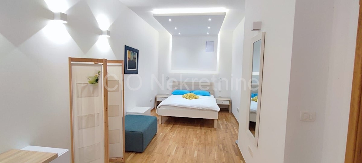 Apartment Zu verkaufen - SPLITSKO-DALMATINSKA SPLIT