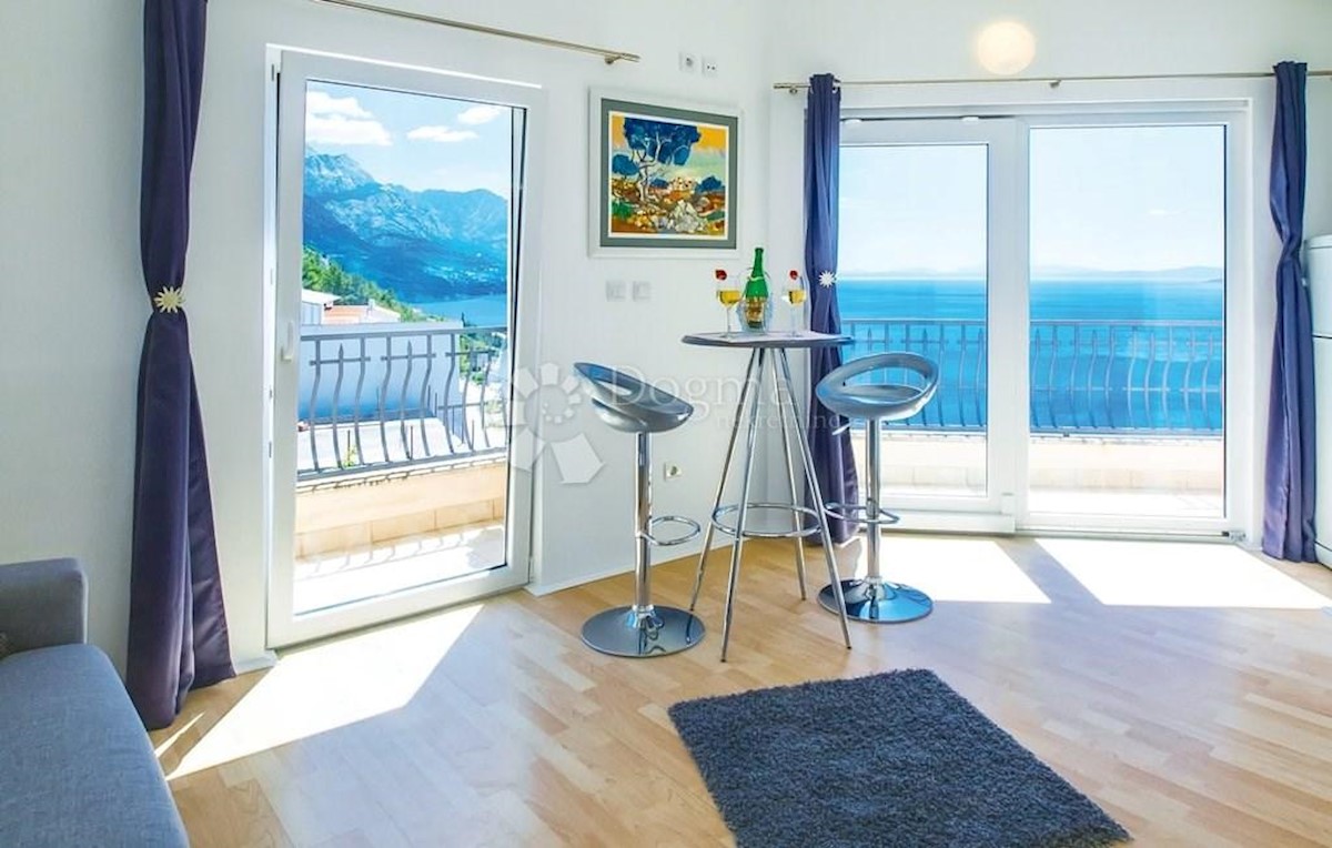 Maison À vendre - SPLITSKO-DALMATINSKA OMIŠ