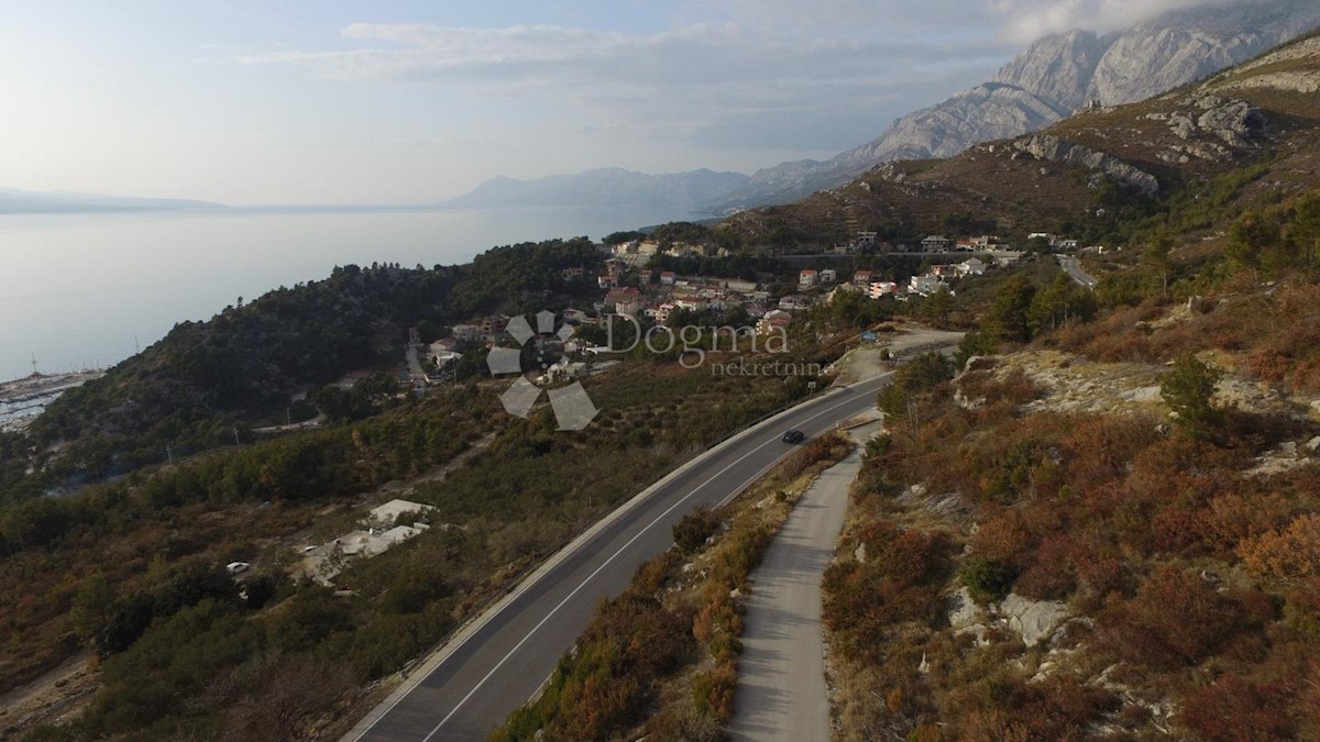 Terrain À vendre - SPLITSKO-DALMATINSKA MAKARSKA