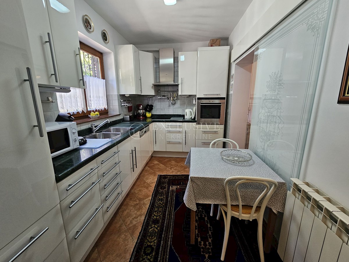 Apartmán Na predaj - PRIMORSKO-GORANSKA OPATIJA