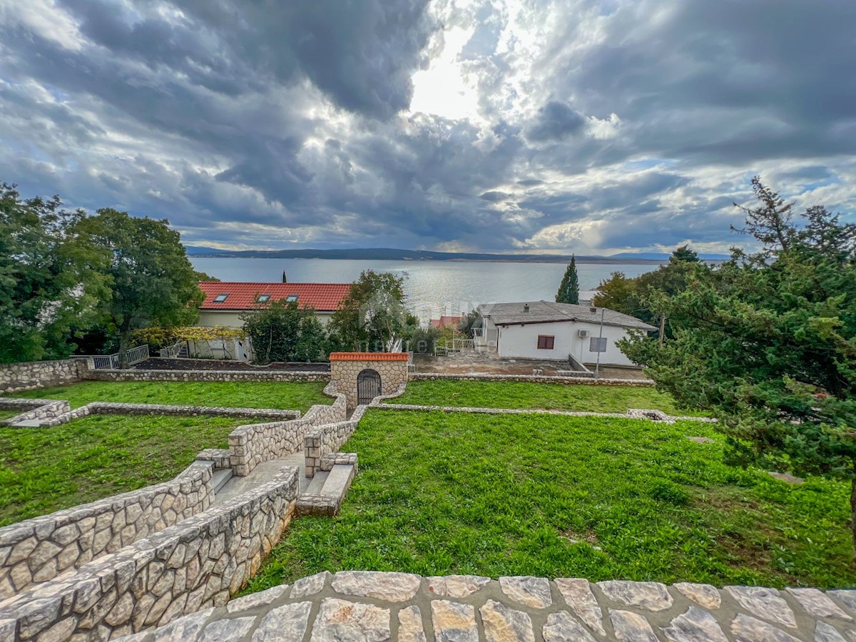 Dom Na predaj - PRIMORSKO-GORANSKA CRIKVENICA