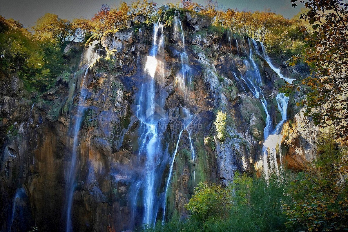 Pozemok Na predaj - LIČKO-SENJSKA PLITVIČKA JEZERA