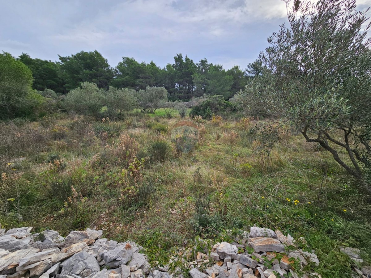 Land For sale - ŠIBENSKO-KNINSKA ŠIBENIK