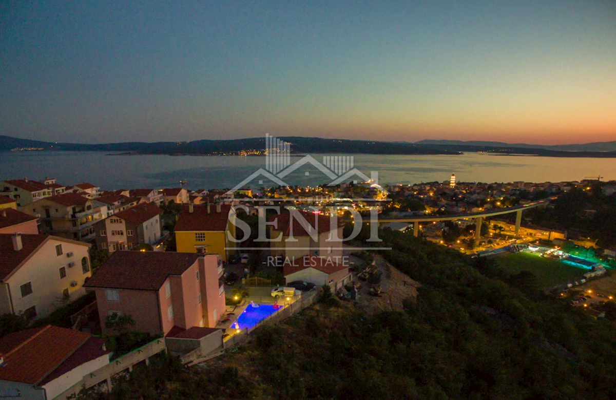 Kuća Na prodaju - PRIMORSKO-GORANSKA CRIKVENICA