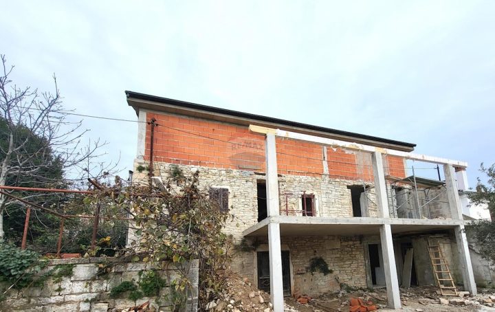 Kuća na prodaju 205 m² – Kanfanar