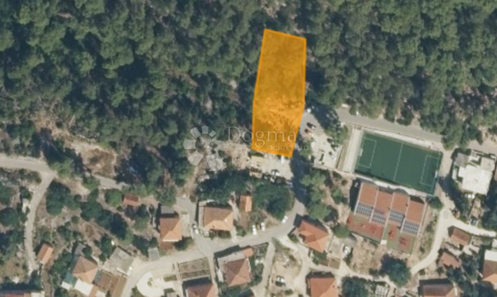 Pozemek na prodej 1225 m² – Svirče