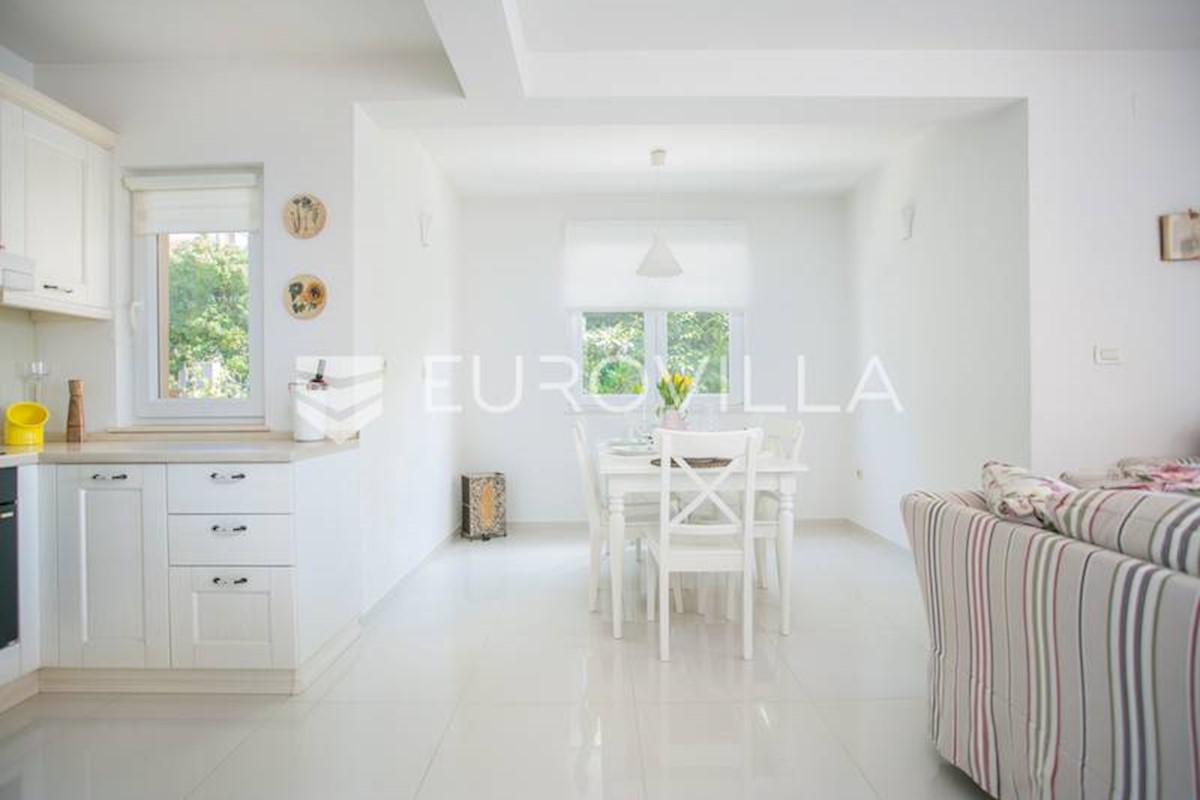 House For rent - SPLITSKO-DALMATINSKA TROGIR