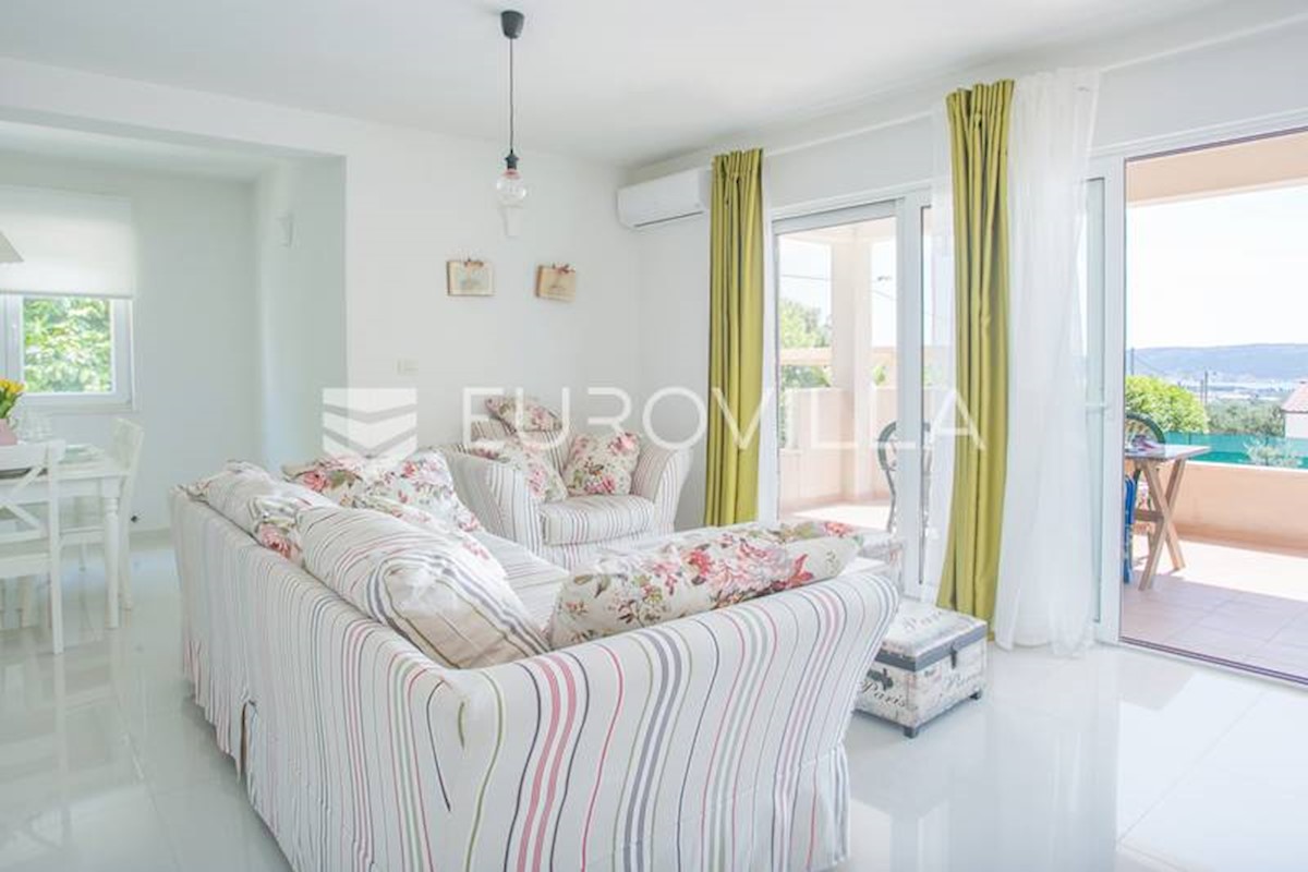 House For rent - SPLITSKO-DALMATINSKA TROGIR