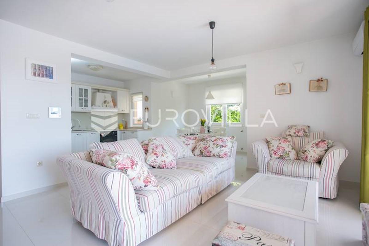 House For rent - SPLITSKO-DALMATINSKA TROGIR