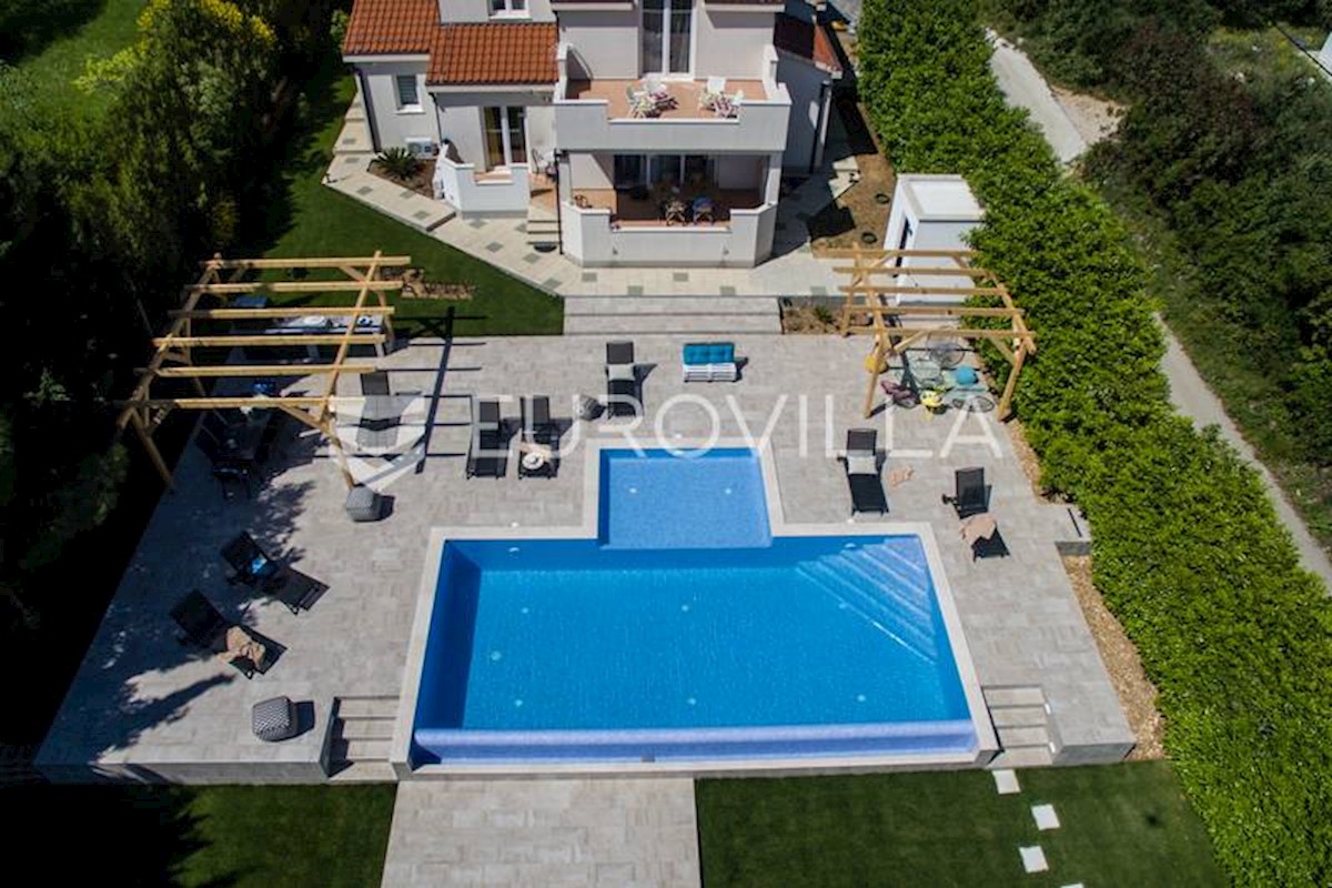 House For rent - SPLITSKO-DALMATINSKA TROGIR