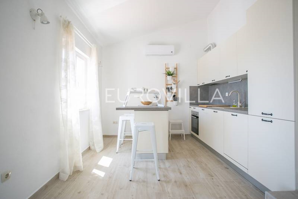 House For rent - SPLITSKO-DALMATINSKA TROGIR