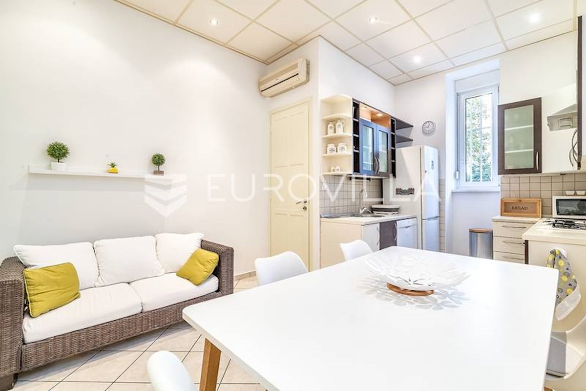 Appartement À louer - GRAD ZAGREB ZAGREB