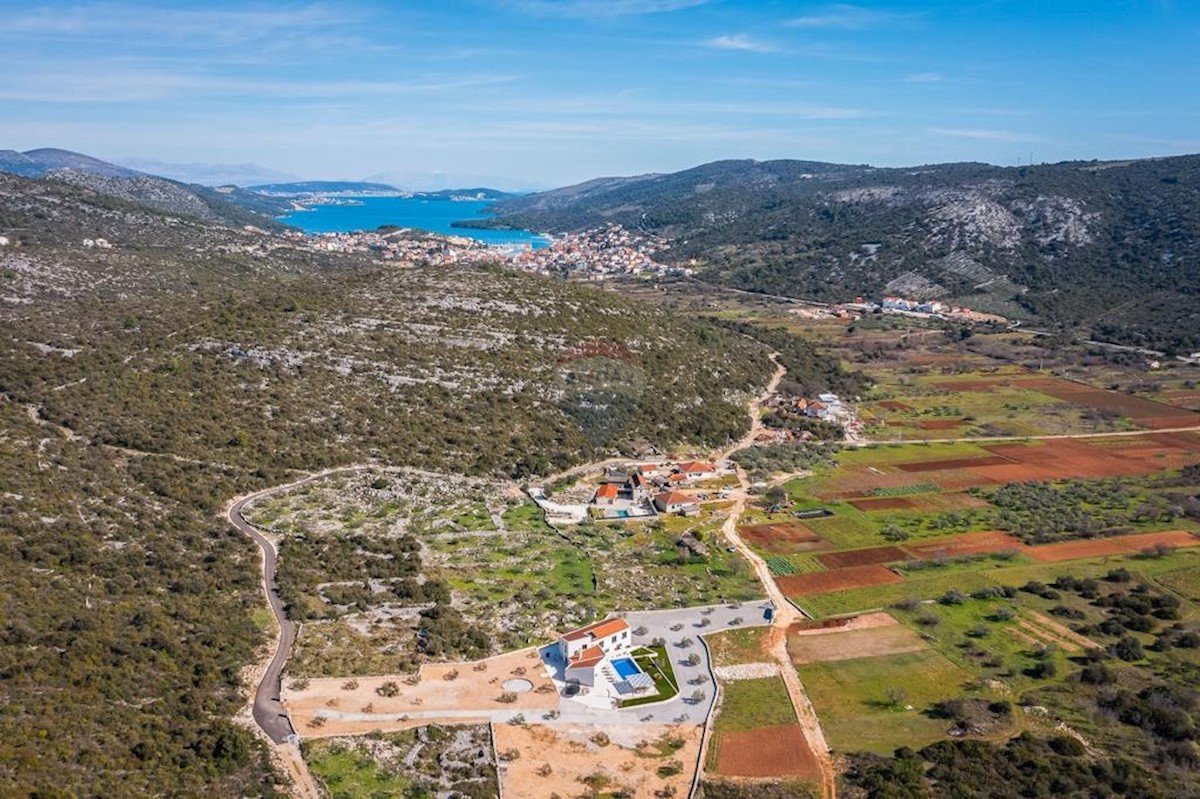 Dom Na predaj - SPLITSKO-DALMATINSKA MARINA