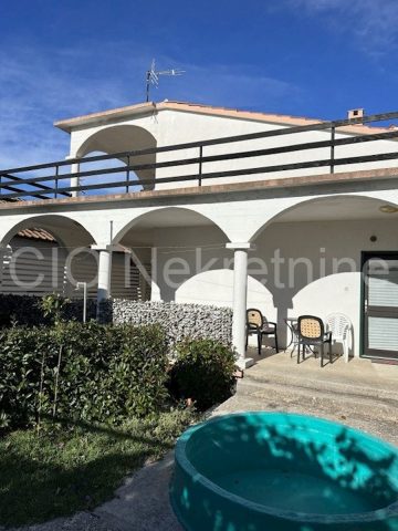 House for sale 200 m² – Ražanj