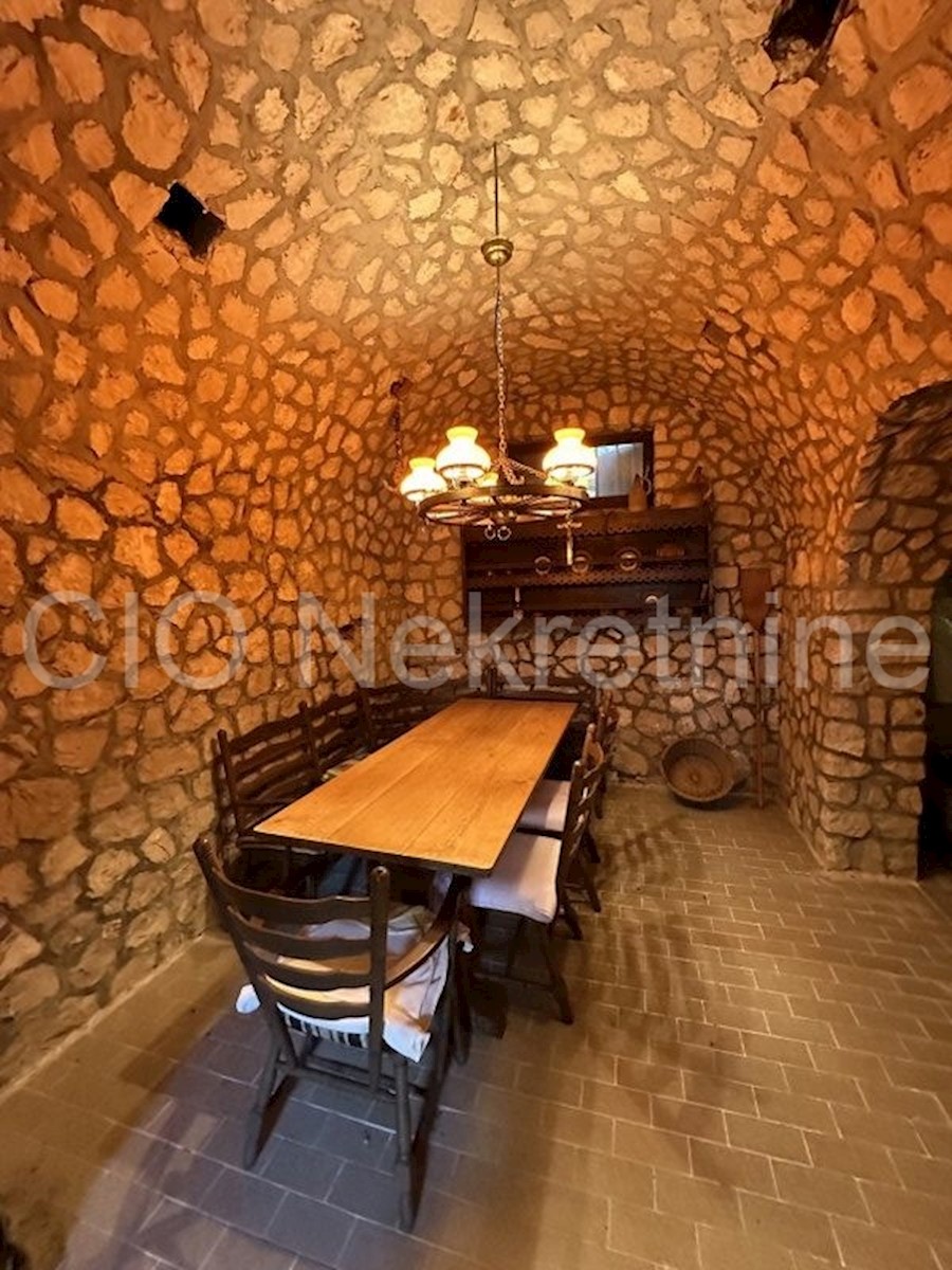 Dům Na prodej - ŠIBENSKO-KNINSKA ROGOZNICA