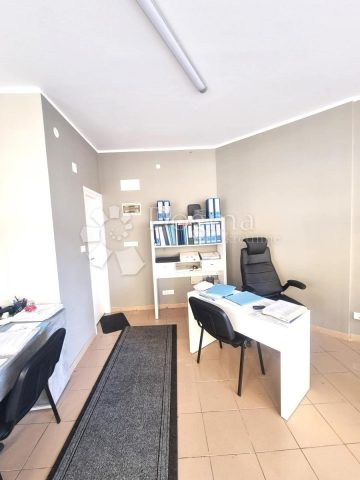 Gewerbefläche Zu verkaufen - Istarska Pula - foto 5/8