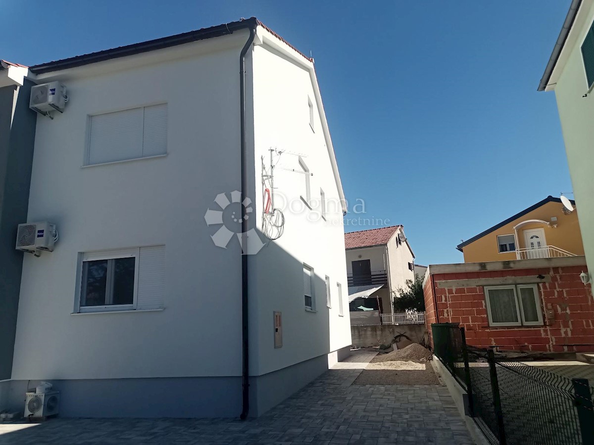 Kuća Na prodaju - ŠIBENSKO-KNINSKA VODICE