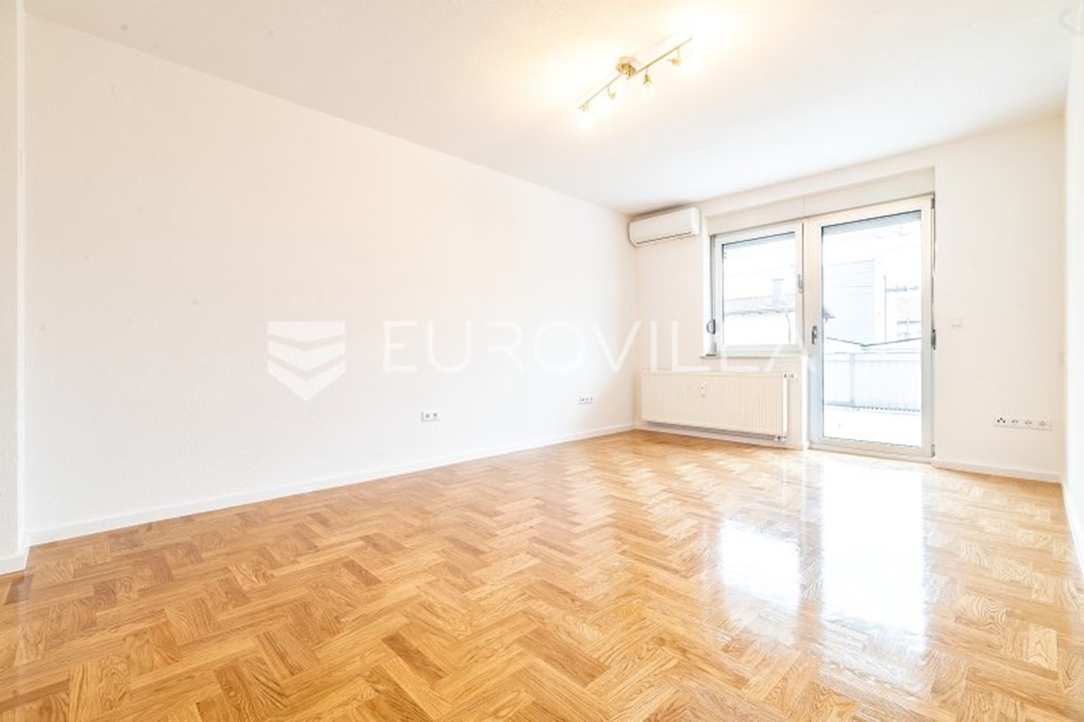 Apartma Na predaj - GRAD ZAGREB ZAGREB