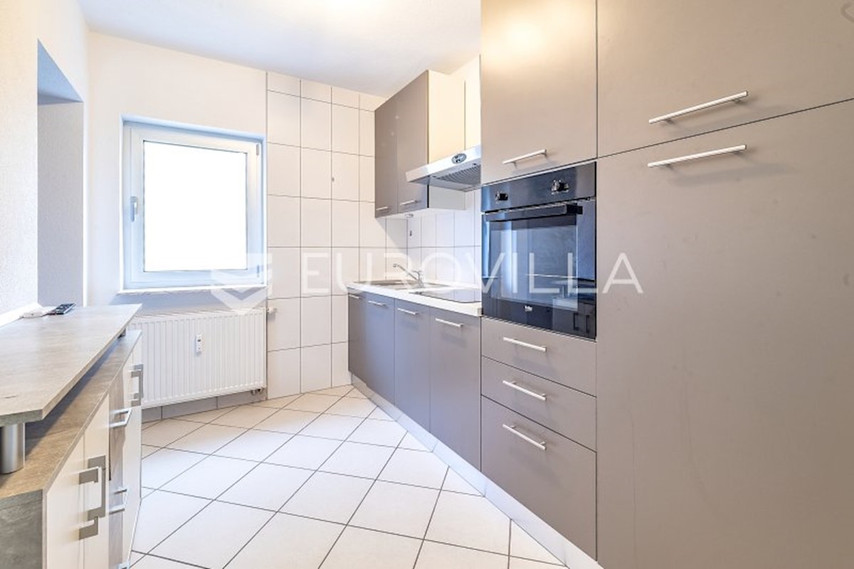 Apartmán Na predaj - GRAD ZAGREB ZAGREB