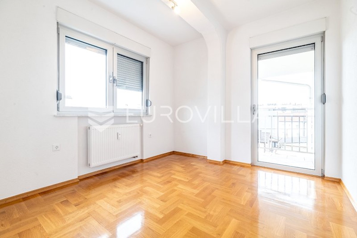 Apartmán Na predaj - GRAD ZAGREB ZAGREB