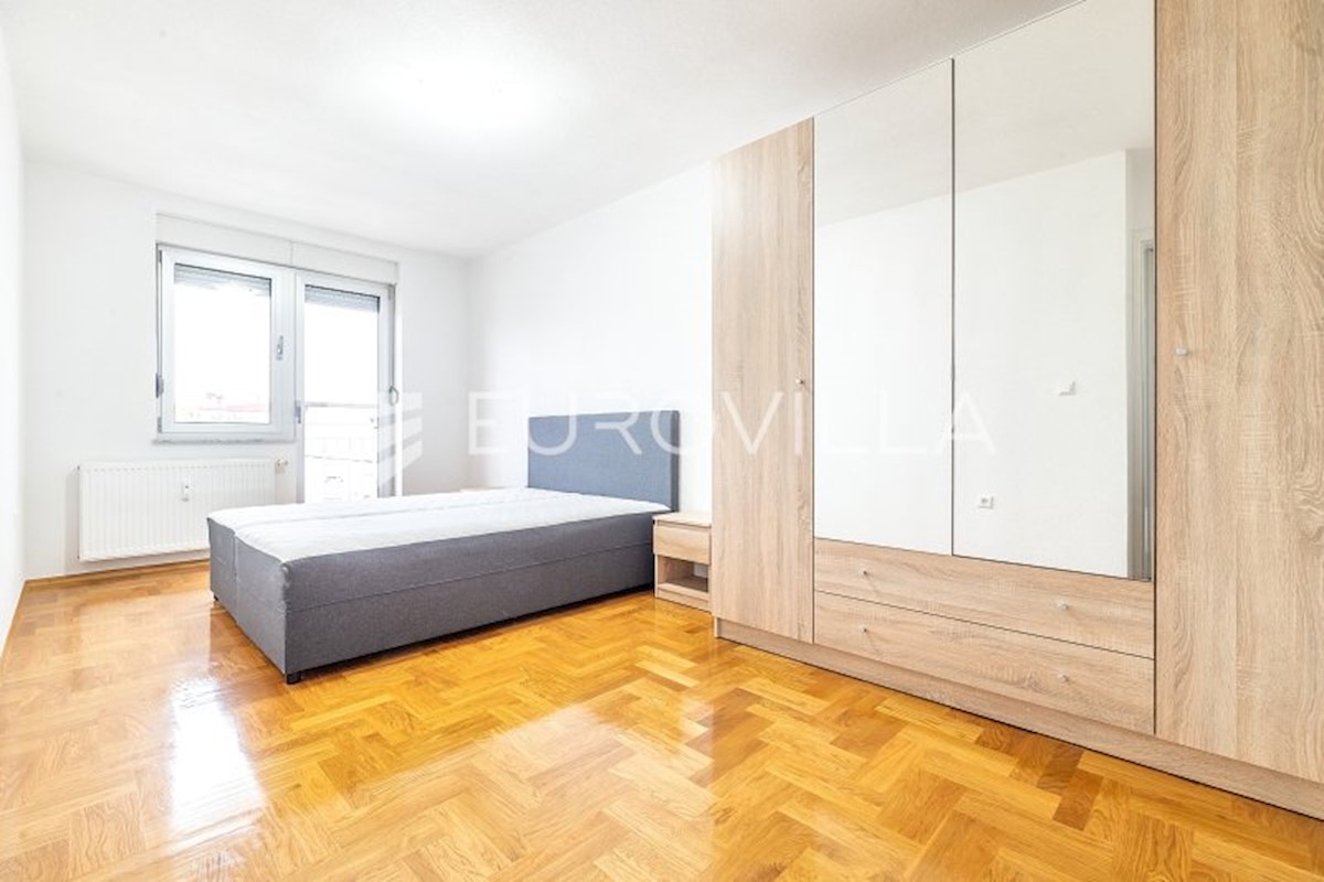 Apartmán Na predaj - GRAD ZAGREB ZAGREB