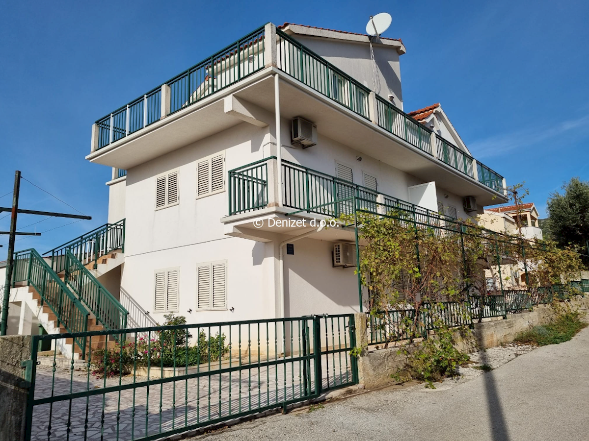 Casa In vendita - SPLITSKO-DALMATINSKA MARINA