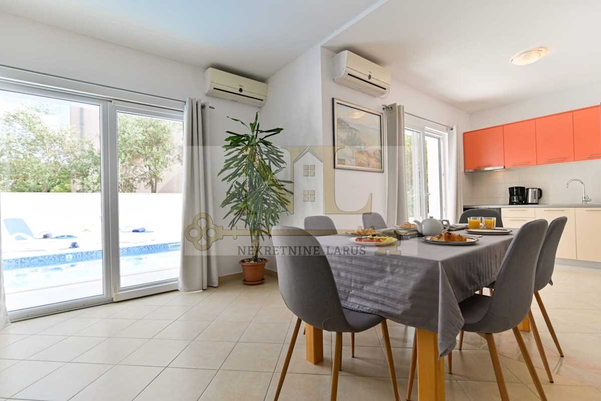 Apartmán Na prodej - SPLITSKO-DALMATINSKA ČIOVO