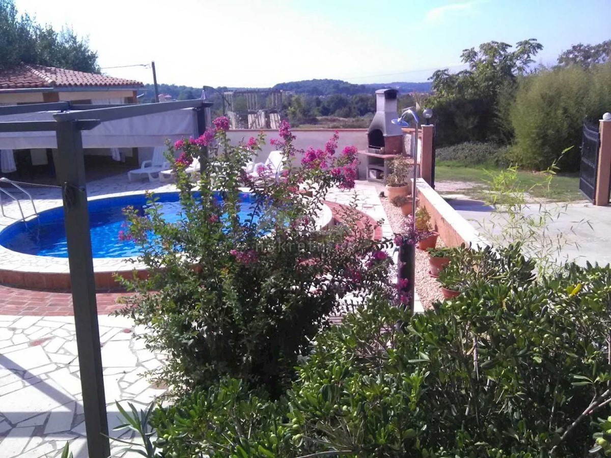 Casa In vendita - ISTARSKA PULA