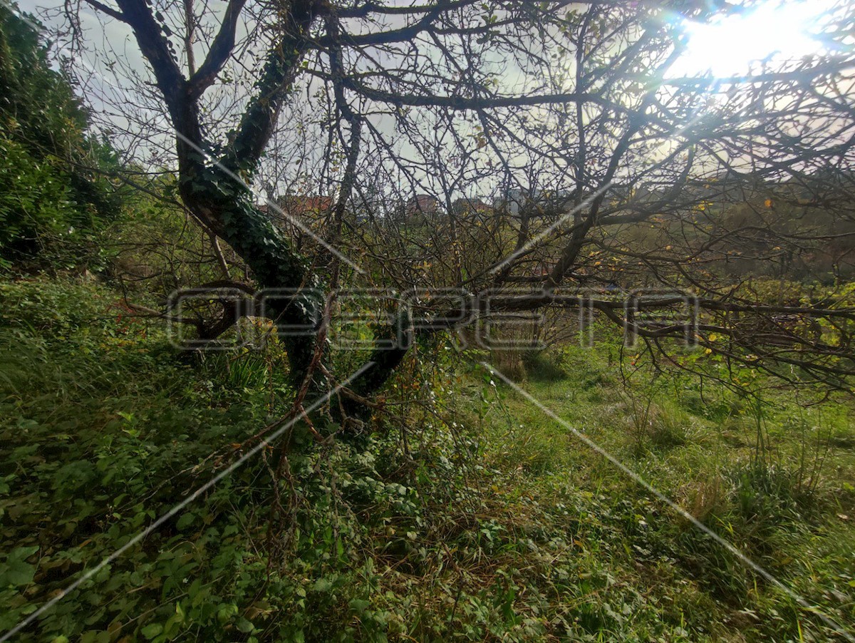 Terreno In vendita - GRAD ZAGREB ZAGREB