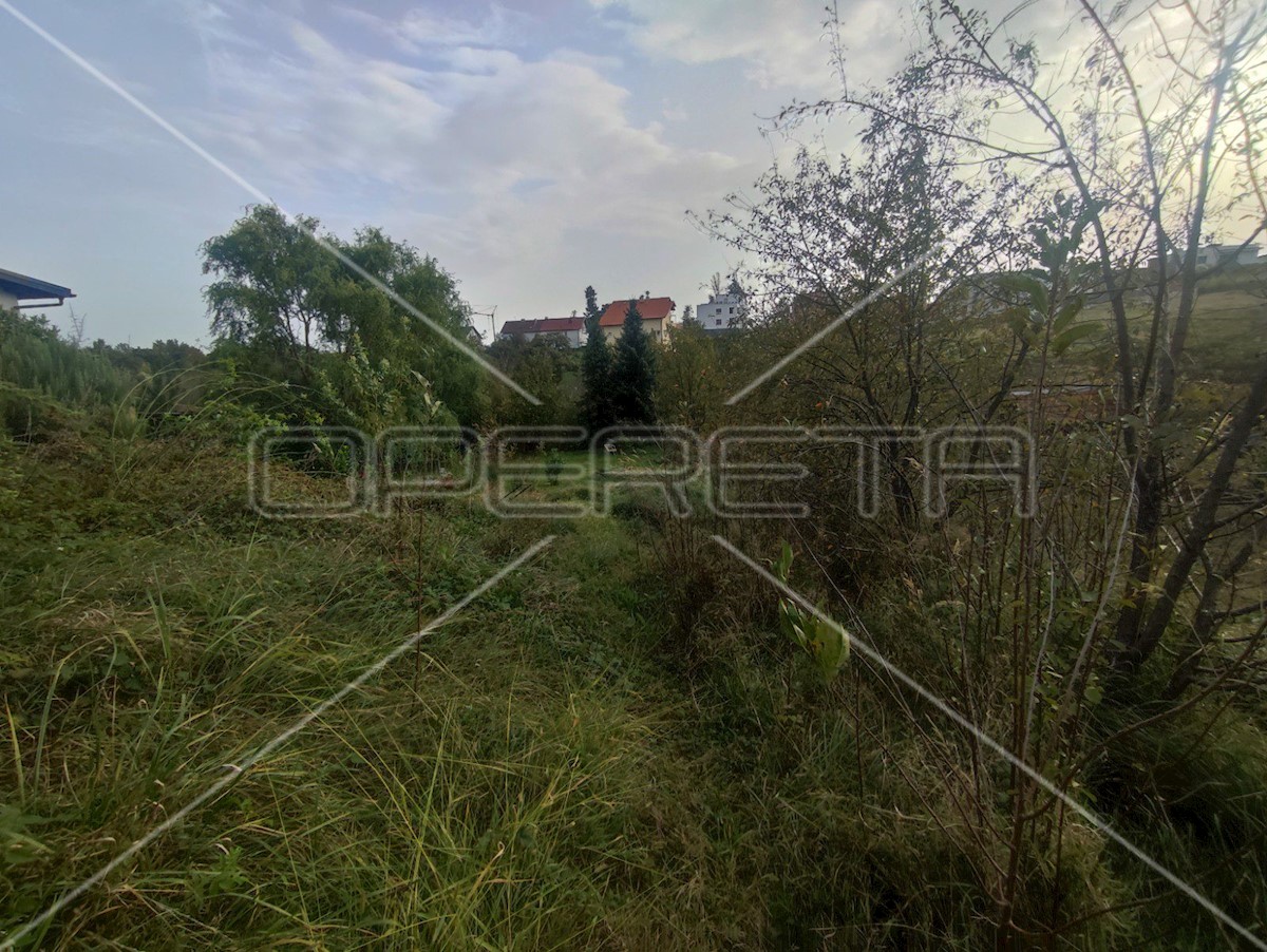 Terreno In vendita - GRAD ZAGREB ZAGREB