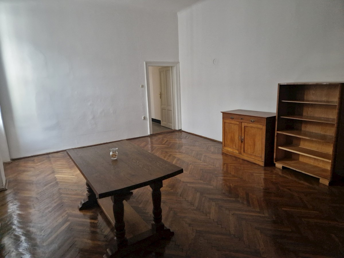 Appartement À vendre - OSJEČKO-BARANJSKA OSIJEK