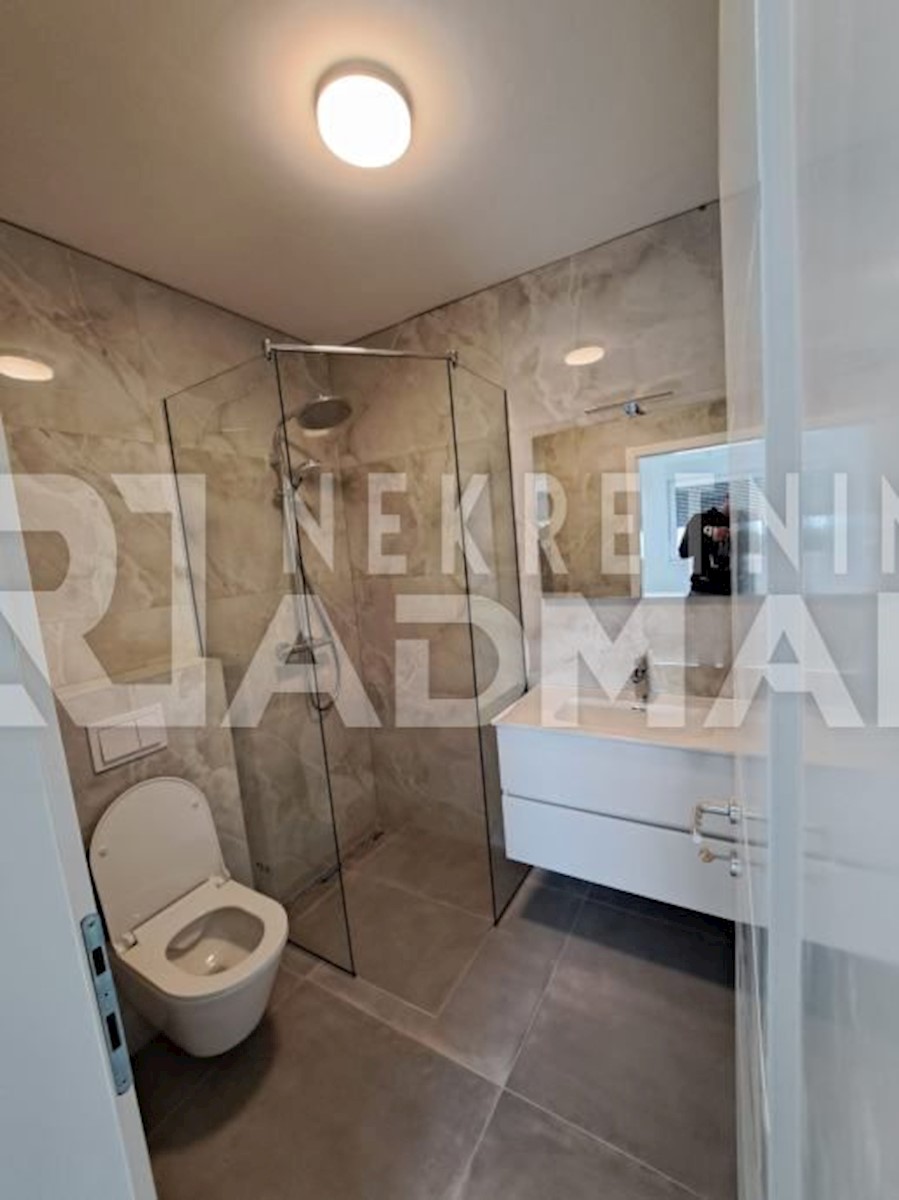 Flat For sale - SPLITSKO-DALMATINSKA ČIOVO