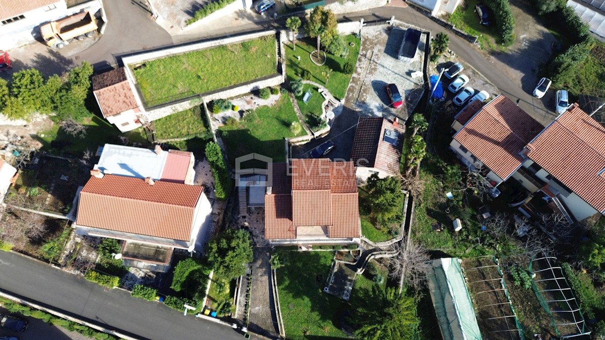 Dom Na sprzedaż - PRIMORSKO-GORANSKA KASTAV