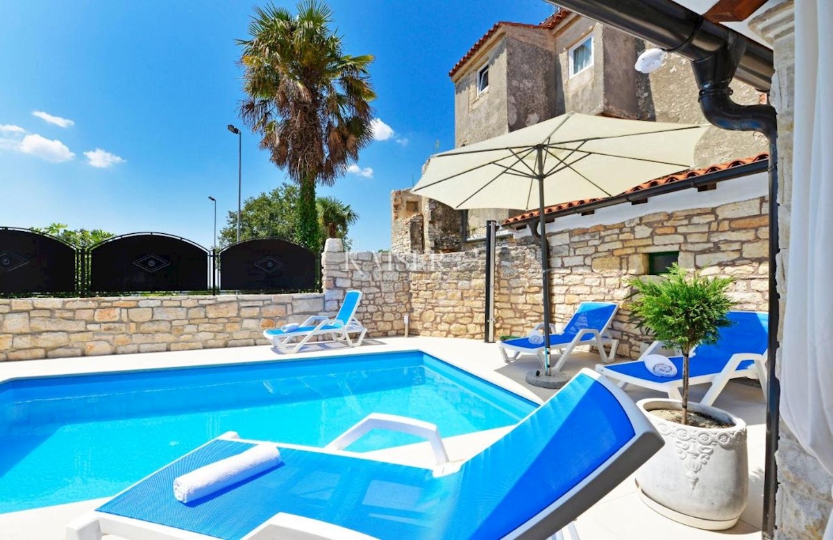 Haus Zu verkaufen - Istarska Poreč - foto 2/22