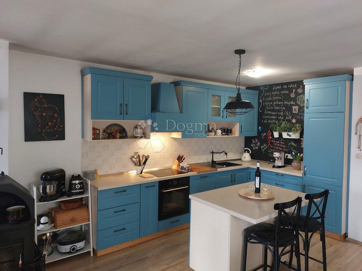 Flat For sale - Primorsko-goranska Novi Vinodolski - foto 1/18