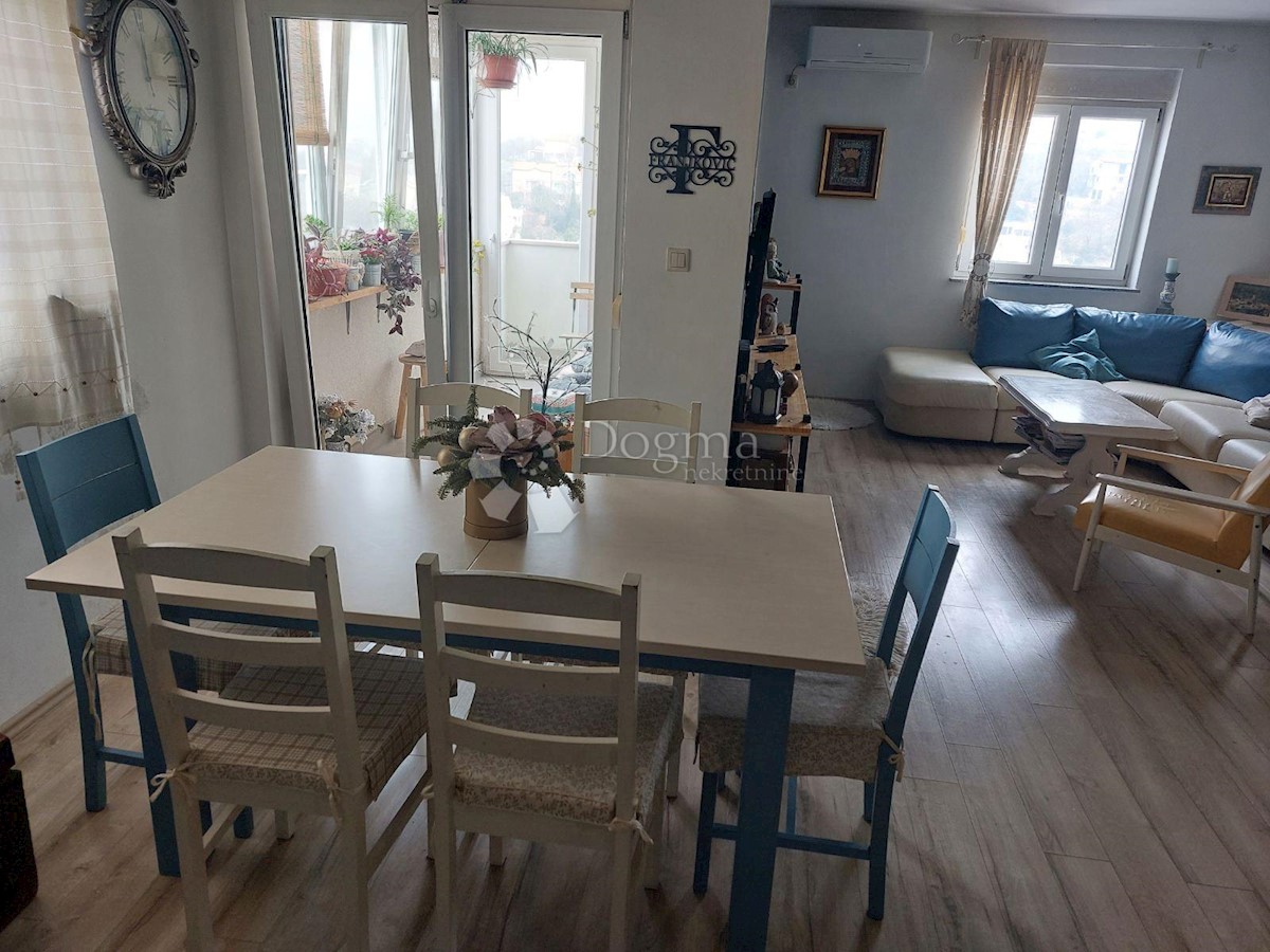 Apartmán Na predaj - PRIMORSKO-GORANSKA NOVI VINODOLSKI