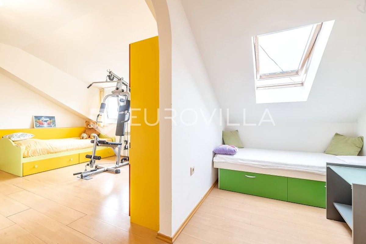 Apartmán Na predaj - GRAD ZAGREB ZAGREB