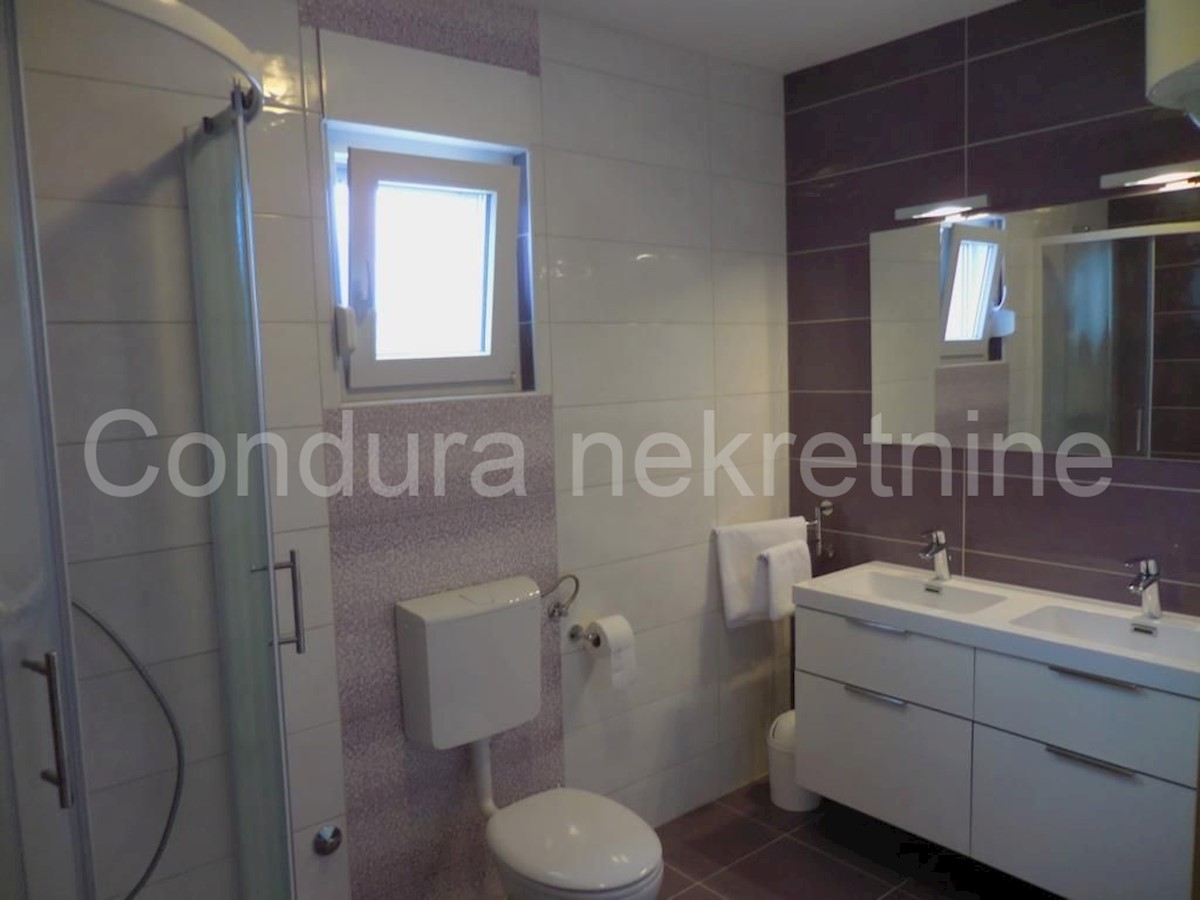 Maison À vendre - ZADARSKA NIN