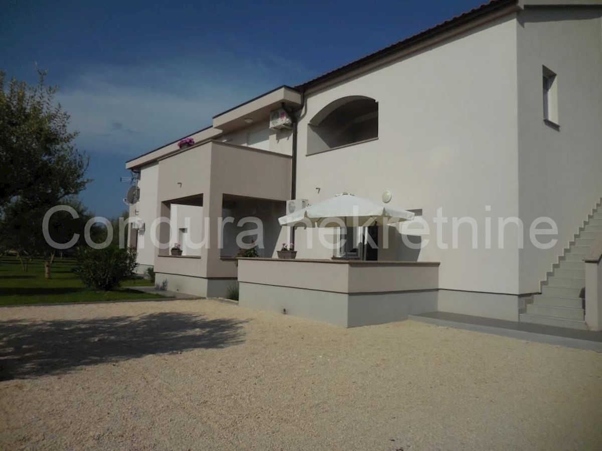 Maison À vendre - ZADARSKA NIN