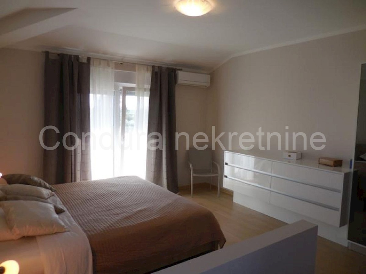Maison À vendre - ZADARSKA NIN