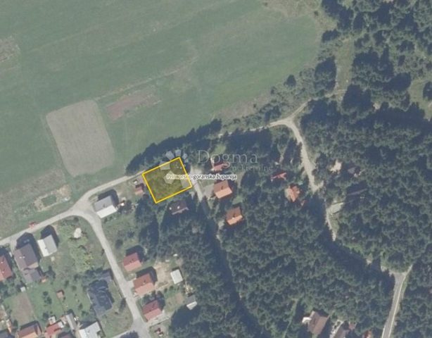 Land for sale 624 m² – Begovo Razdolje