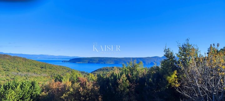 Land for sale 4300 m² – Brseč