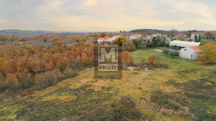 Pozemok na predaj 9929 m² – Poreč