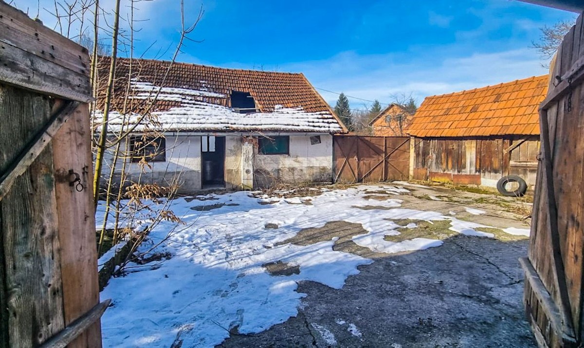 Land For sale - KARLOVAČKA TOUNJ