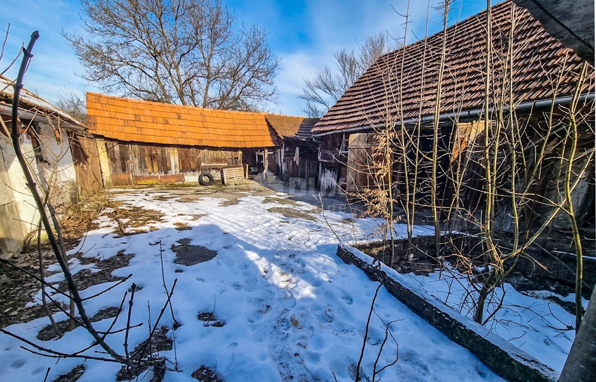 Land For sale - KARLOVAČKA TOUNJ